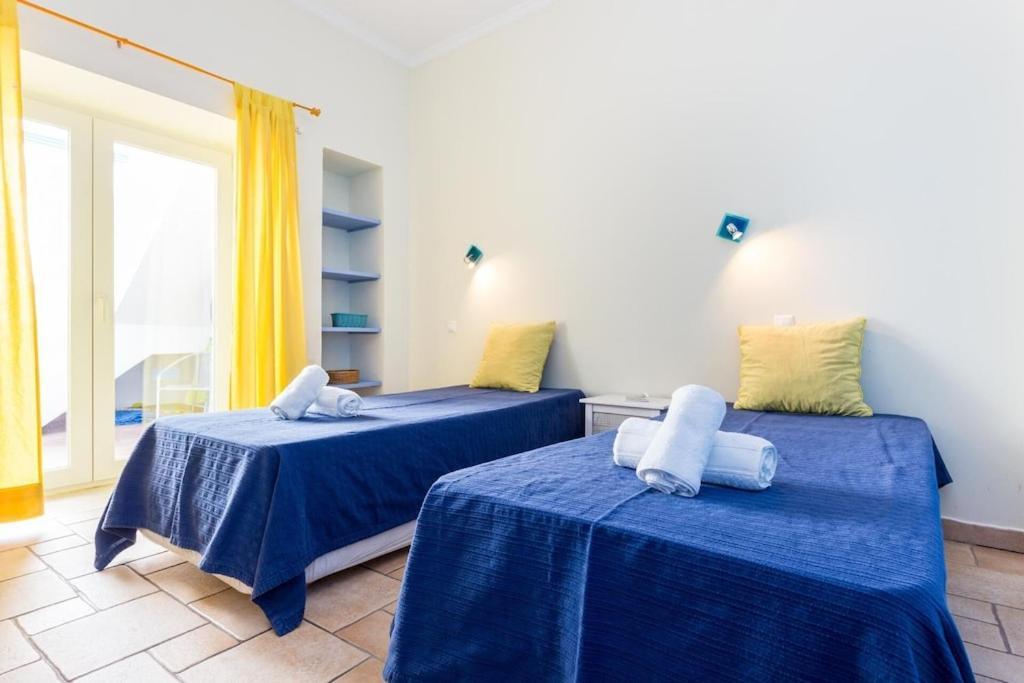 Refurbished Beachfront House, Pool, Ac, Wifi, Albufeira, Sea View Экстерьер фото